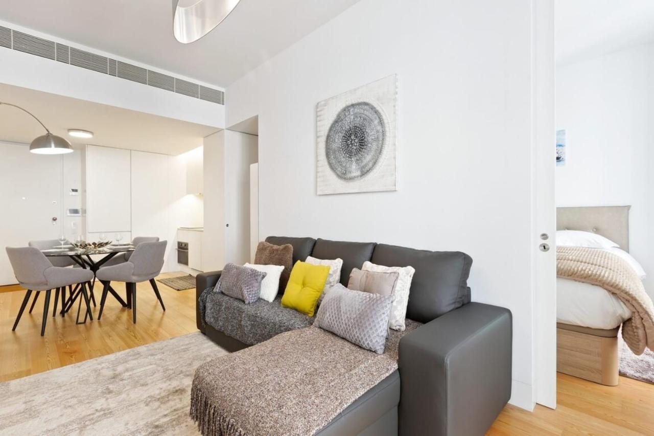 Spacious 1 Bedroom Apartment Near Baixa Lisbon Bagian luar foto